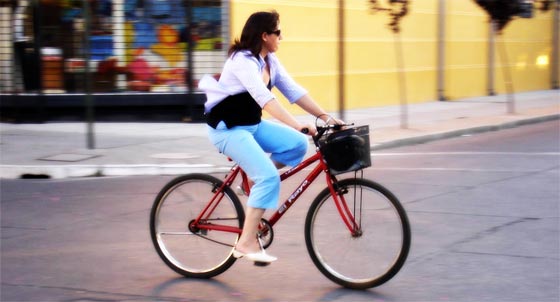 Usar la bicicleta fomenta un estilo de vida saludable