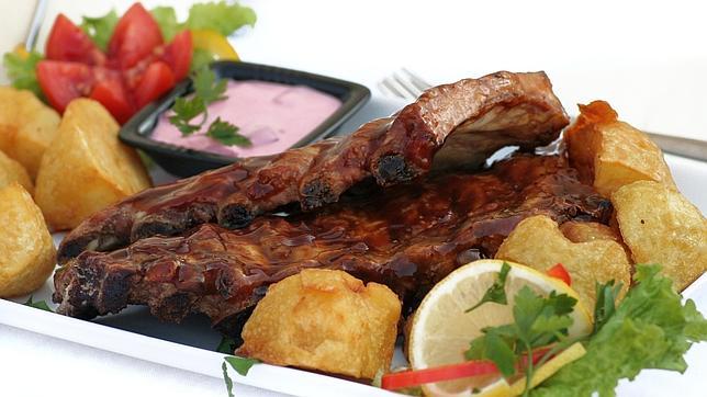 Alimentos difíciles de digerir que deberías evitar en la cena
