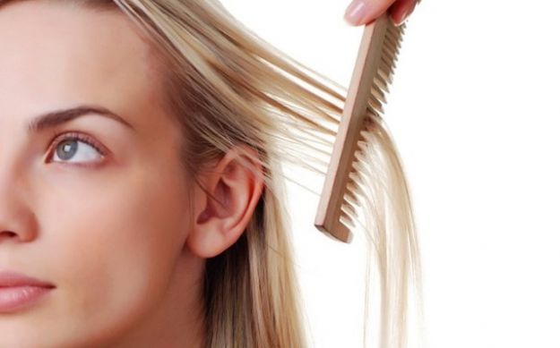 Cinco hábitos que provocan la caída del pelo