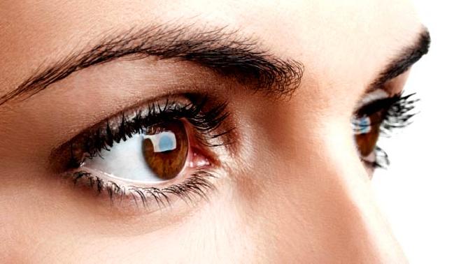 5 errores al sacarse las cejas