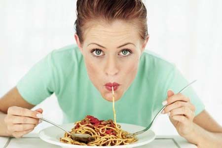 Comer varias veces al día: Tres mitos que deberías desechar