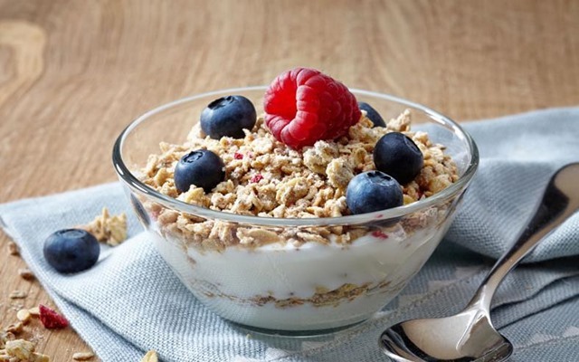 Tres alimentos para desayunar que te ayudarán a adelgazar