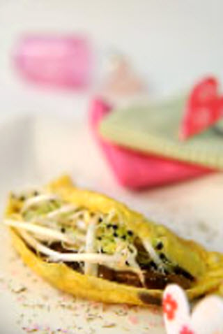 Receta de tortilla rellena de brotes y setas