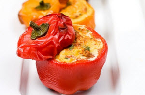 Receta de pimientos rellenos de verdura y queso
